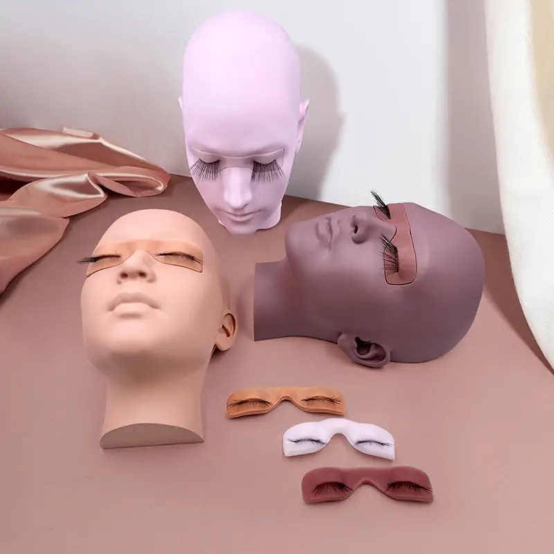 mannequin-head-with-replacement-eyelids.webp