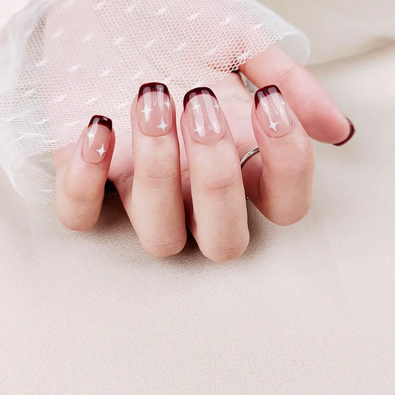 Why choose to press-on nails?